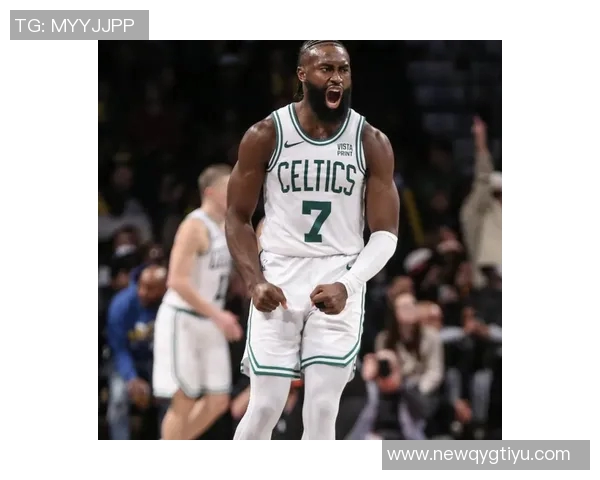 杰伦布朗打电话詹姆斯请教植发问题引发热议节目效果爆棚 杰伦布朗打电话詹姆斯请教植发问题引发热议节目效果爆棚