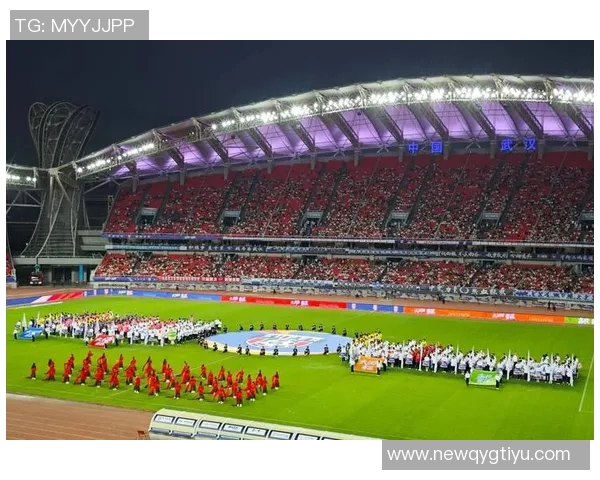 武汉体育中心改建为八万座专业球场助力城市体育发展与赛事承办 武汉体育中心改建为八万座专业球场助力城市体育发展与赛事承办