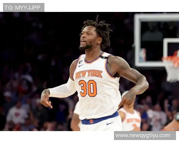 兰德尔全场表现平平下半场仅得9分贡献24分7板3助2断